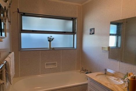 Photo of property in 4 Titoki Crescent, Pirimai, Napier, 4112