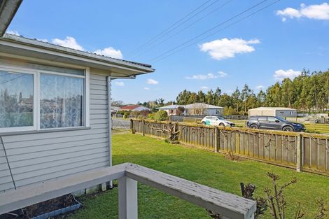 Photo of property in 25 Mcgreevy Street, Waipawa, 4210