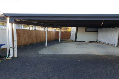 Photo of property in 2/16 Mountbatten Avenue, Hillcrest, Auckland, 0627