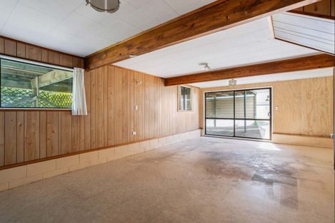 Photo of property in 104 Titiro Place, Onemana, Whangamata, 3691