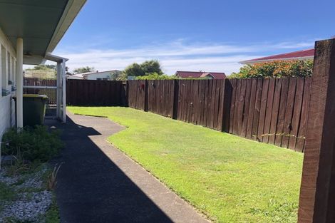 Photo of property in 216 Parklands Avenue, Bell Block, New Plymouth, 4312