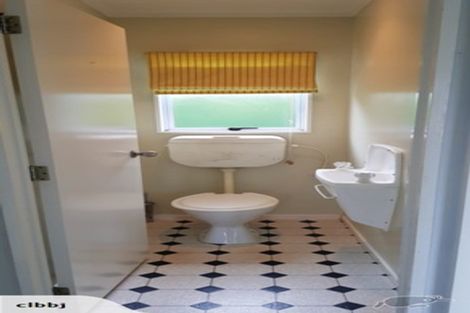 Photo of property in 2 Dey Street, Mangawhai Heads, Mangawhai, 0505