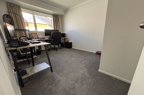 Photo of property in 55 Matipo Road, Te Atatu Peninsula, Auckland, 0610