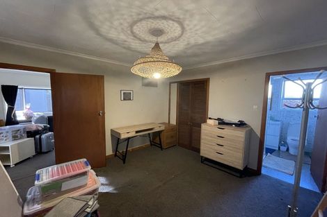 Photo of property in 3/69 Eliot Street, New Plymouth, 4310