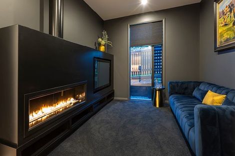 Photo of property in 298 Kitchener Road, Pukekohe, 2120