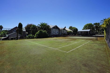 Photo of property in 51 Cambridge Road, Hillcrest, Hamilton, 3216