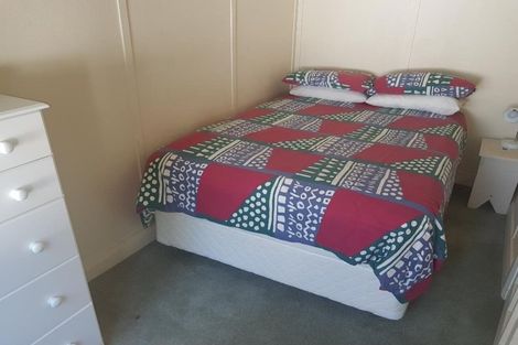 Photo of property in 37 Manly Street, Paraparaumu Beach, Paraparaumu, 5032