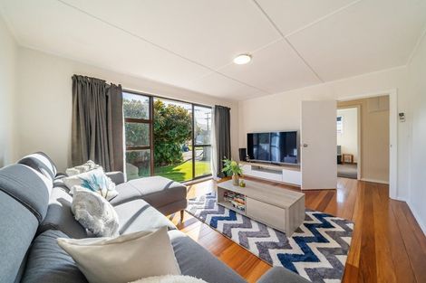 Photo of property in 19 Sheridan Crescent, Trentham, Upper Hutt, 5018