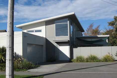 Photo of property in 18 Newall Avenue, Bryndwr, Christchurch, 8052