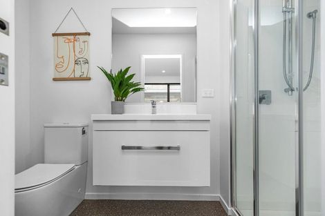 Photo of property in 32 Tamapahore Boulevard, Papamoa Beach, Papamoa, 3118