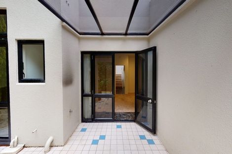 Photo of property in 65 Nevay Road, Miramar, Wellington, 6022