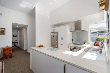 Photo of property in 16 Vanita Drive, Whitianga, 3510