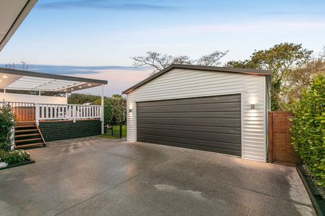 Photo of property in 83 Hutchinsons Road, Bucklands Beach, Auckland, 2014