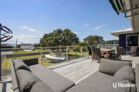 Photo of property in 54 Shaw Road, Waihi Beach, 3611