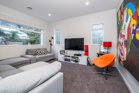 Photo of property in 31 Simla Crescent, Khandallah, Wellington, 6035