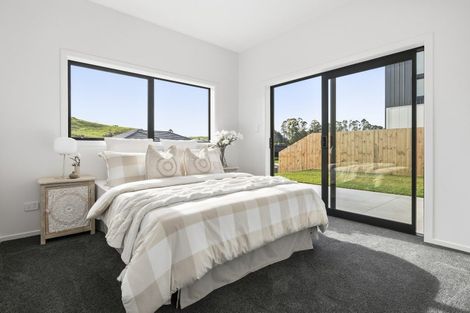 Photo of property in 10 Bob Carter Place, Welcome Bay, Tauranga, 3175