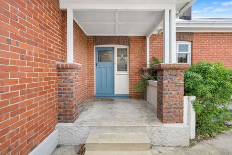 Photo of property in 237a Bay View Road, Saint Clair, Dunedin, 9012