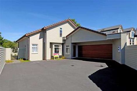 Photo of property in 28 Jellicoe Drive, Hamilton East, Hamilton, 3216