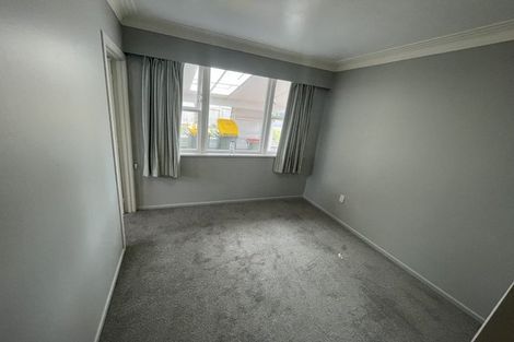 Photo of property in 89 Exmouth Road, Northcote, Auckland, 0627