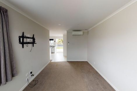 Photo of property in 30 Hadfield Crescent, College Estate, Whanganui, 4500