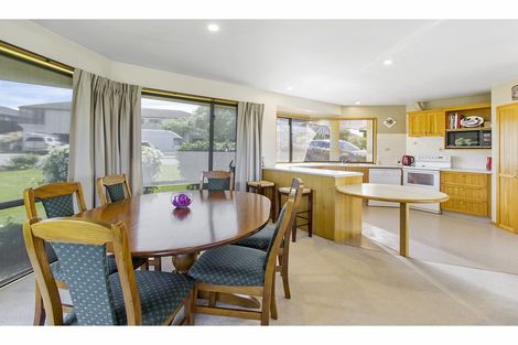 Photo of property in 36 Temple Crescent, Gleniti, Timaru, 7910