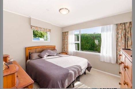 Photo of property in 50 Sylvan Avenue, Waikanae, 5036