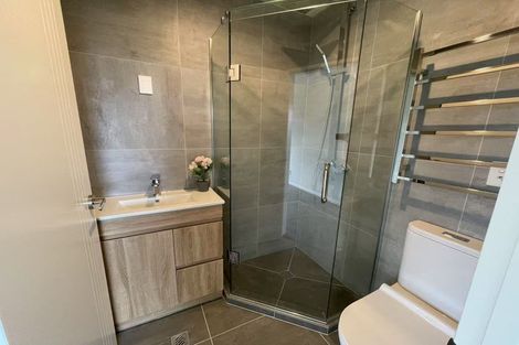 Photo of property in 6/20 William Souter Street, Forrest Hill, Auckland, 0620