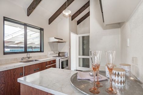 Photo of property in 14 Grant Street, Havelock North, 4130