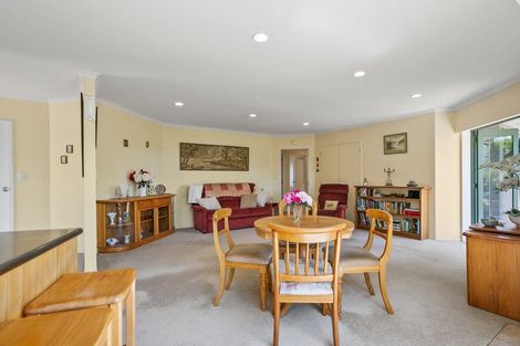 Photo of property in 29f Baring Terrace, Strandon, New Plymouth, 4312