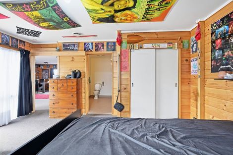 Photo of property in 15b Ngahu Street, Fairy Springs, Rotorua, 3015