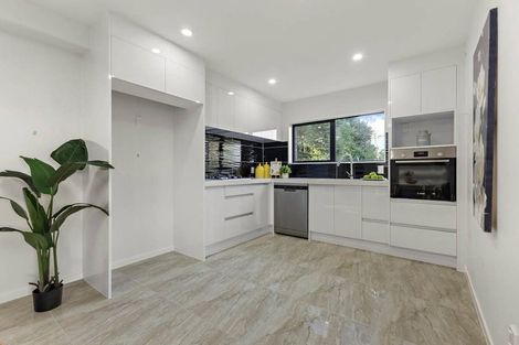 Photo of property in 1b Dreadon Road, Manurewa, Auckland, 2102