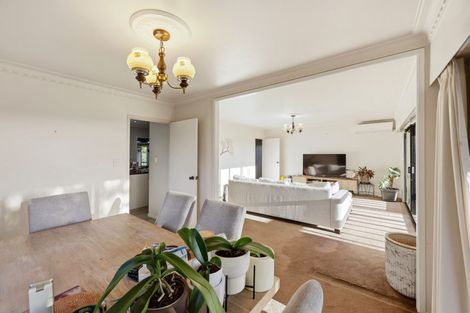 Photo of property in 42 Murvale Drive, Bucklands Beach, Auckland, 2014