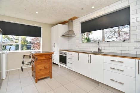 Photo of property in 23 Strachan Place, Rangiora, 7400