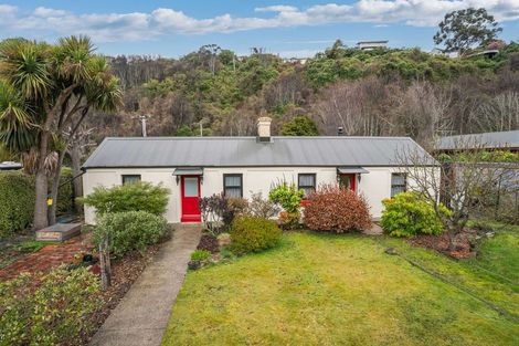 Photo of property in 63 Woodhaugh Street, Woodhaugh, Dunedin, 9010