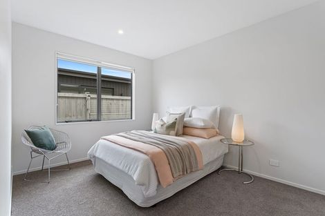 Photo of property in 124 Te Napi Drive, Takanini, Auckland, 2112