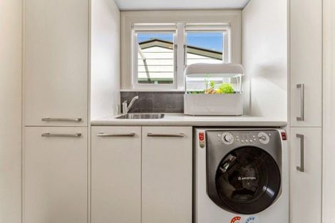 Photo of property in 25 Hampden Street, Picton, 7220