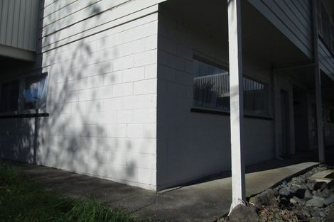 Photo of property in 53 Holland Road, Hillcrest, Auckland, 0627