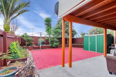 Photo of property in 25 Pooks Road, Ranui, Auckland, 0612