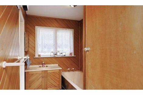 Photo of property in 95 Kendal Avenue, Burnside, Christchurch, 8053