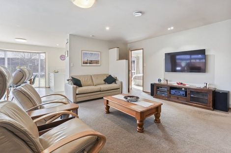 Photo of property in 30 Carmana Gardens, Rangiora, 7400