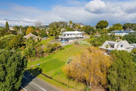 Photo of property in 85 Rangitane Loop Road, Kerikeri, 0294