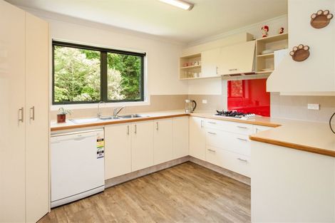 Photo of property in 1668a Akatarawa Road, Akatarawa Valley, Upper Hutt, 5372