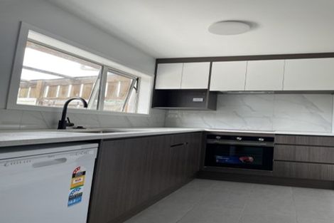 Photo of property in 1/163 Onewa Road, Birkenhead, Auckland, 0626