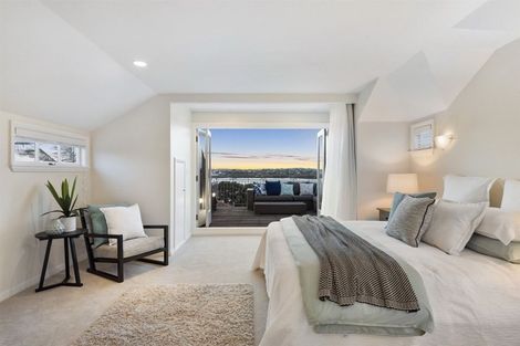 Photo of property in 1/248 Hurstmere Road, Takapuna, Auckland, 0622