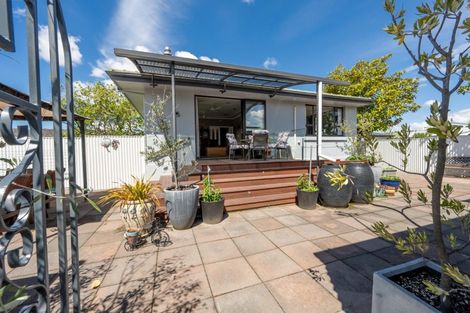 Photo of property in 26 Brandon Street, Alexandra, 9320