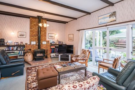 Photo of property in 2 Awanui Drive, Waikanae, 5036