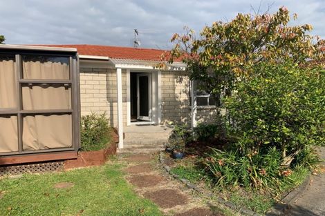 Photo of property in 1/37 Eversleigh Road, Belmont, Auckland, 0622