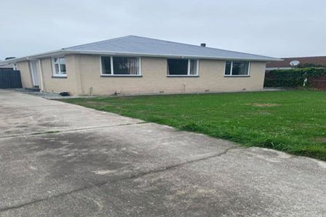 Photo of property in 61 Palmers Road, New Brighton, Christchurch, 8083