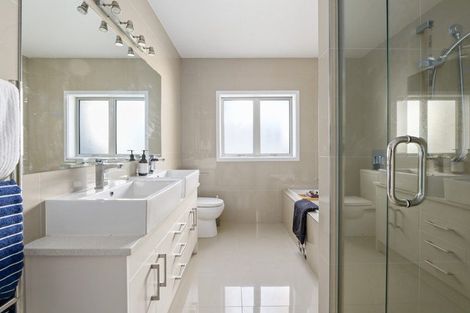 Photo of property in 11 Helenslee Court, Flagstaff, Hamilton, 3210