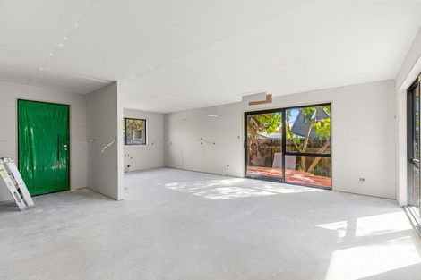 Photo of property in 18 Wilson Road South, Waihi Beach, 3611